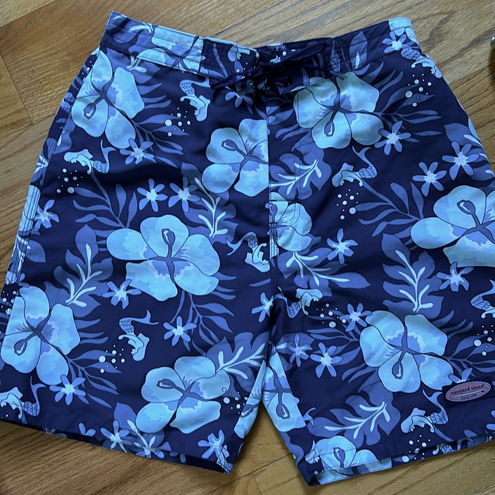 Vineyard Vines mermaid floral Hawaiian swim trunks